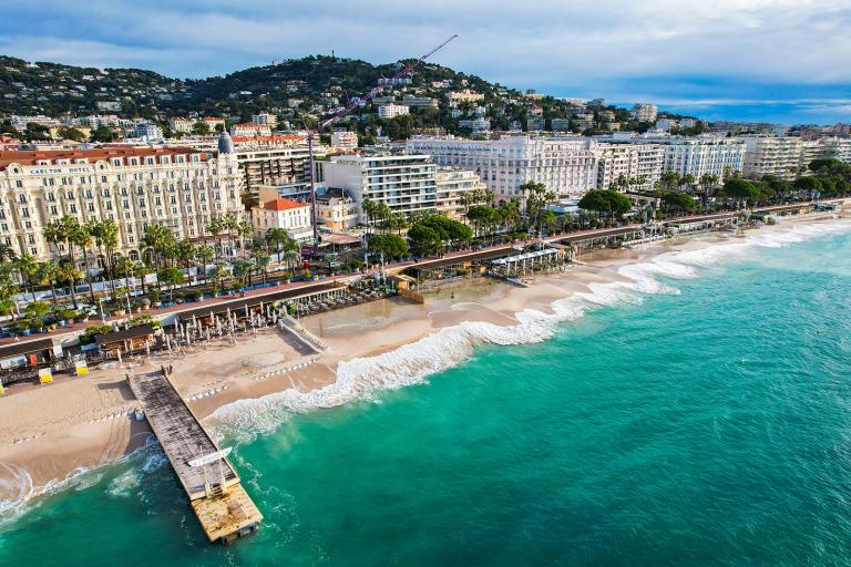 Front view of Cannes